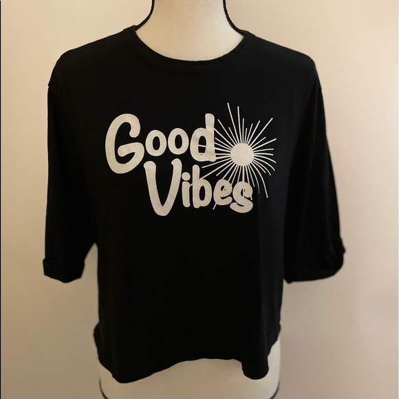 Emma&Sam good vibes T-shirt crop Size Small - Picture 2 of 9